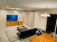 Building Photo - 4535 Thornwood Cir