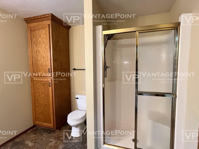 Building Photo - 2925 Baylite Dr