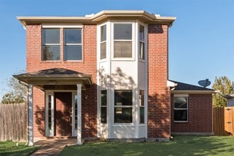 Building Photo - 9711 Brierwyck Dr