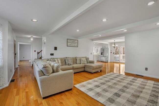 Building Photo - 96 Neill Dr