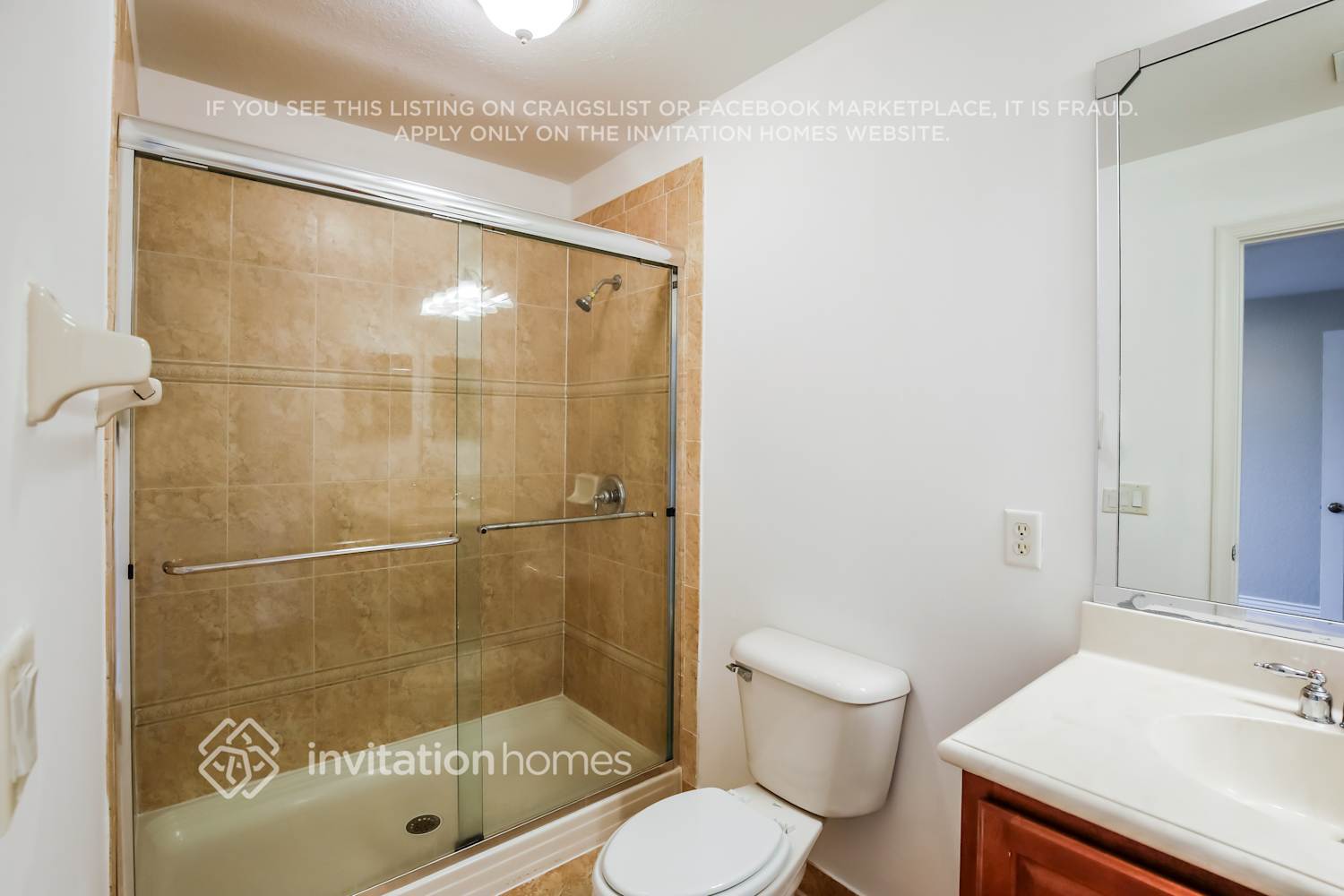 Building Photo - 5902 Royal Way