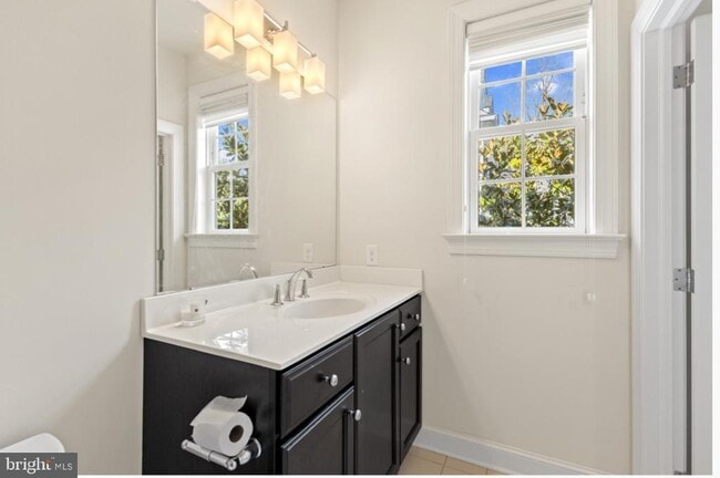 Building Photo - 100 Braebank Ln