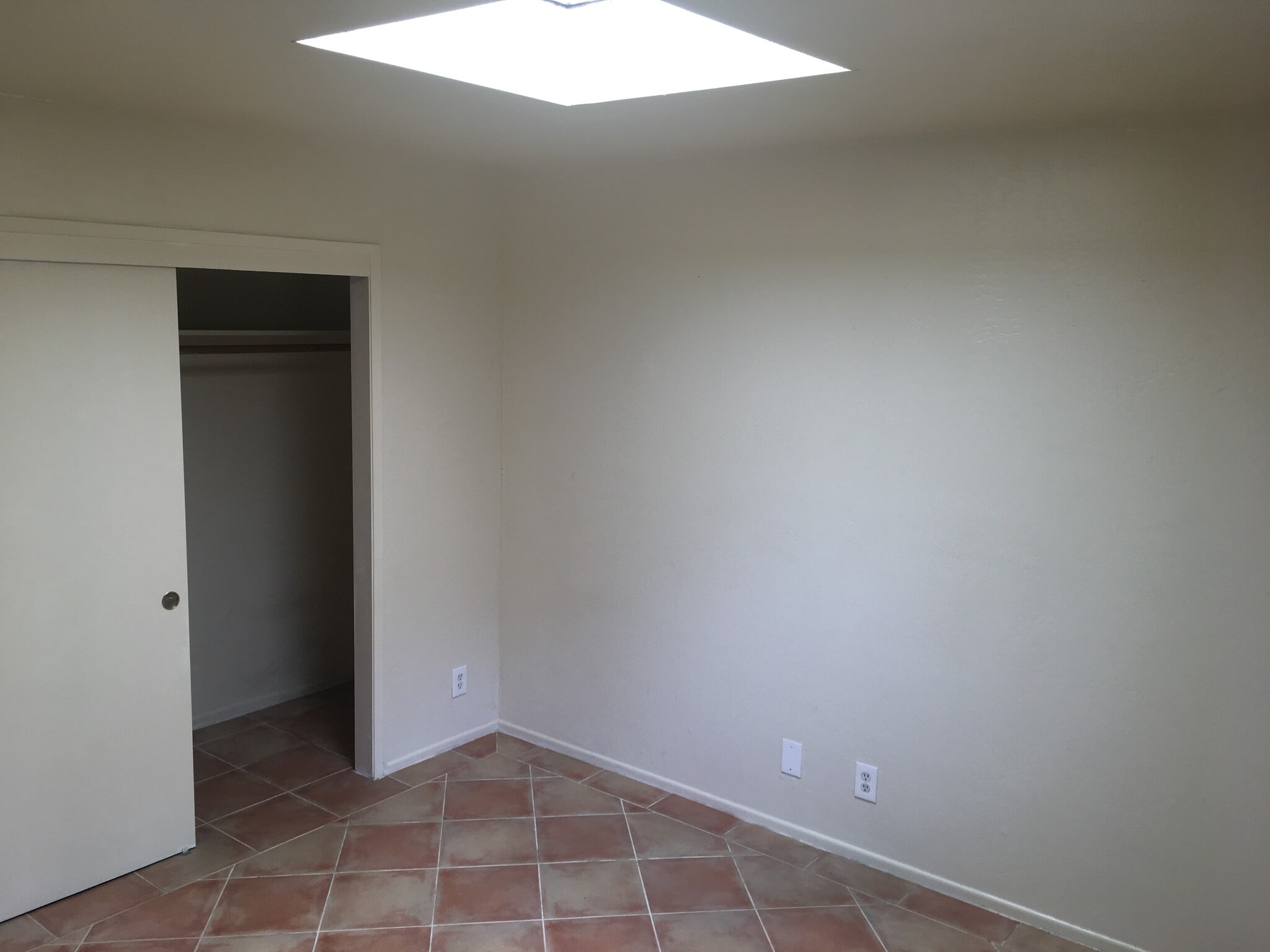 Building Photo - 4477 Meadowlark Ln