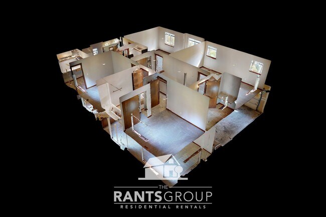 Building Photo - Spacious and Versatile Home in Sought-Afte...