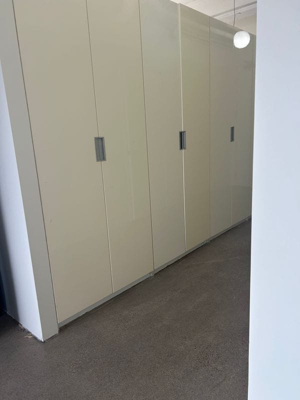 Building Photo - 2404 Wilshire Blvd