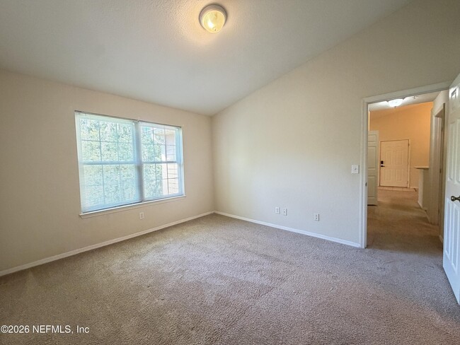 Building Photo - 13810 Sutton Park Dr N