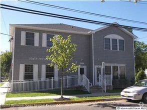 Building Photo - 103 Drs James Parker Blvd