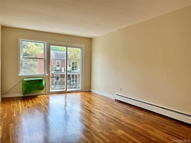 Building Photo - 144-35 38th Ave