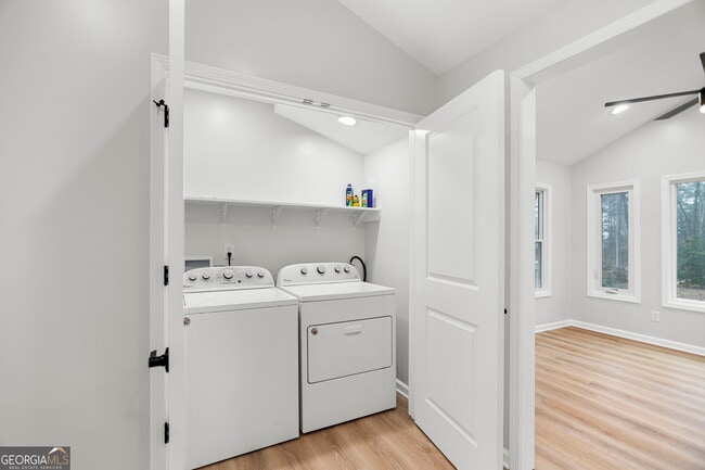 Building Photo - 335 Harris Rd