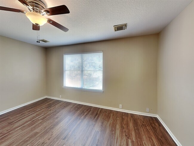 Building Photo - 17238 S Summit Canyon Dr