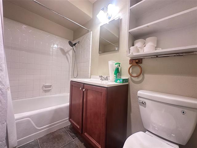 Building Photo - 1122 Bowie St