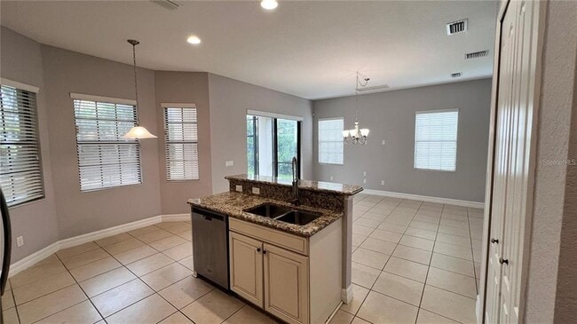 Building Photo - 10459 Stapeley Dr