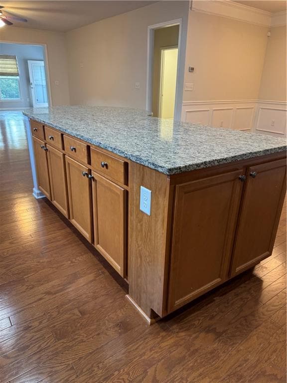 Building Photo - 2875 Goldfinch Cir