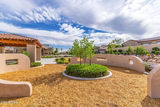 Building Photo - 13784 W Sarano Terrace