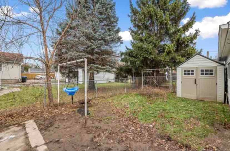 Building Photo - 1202 Stuart St