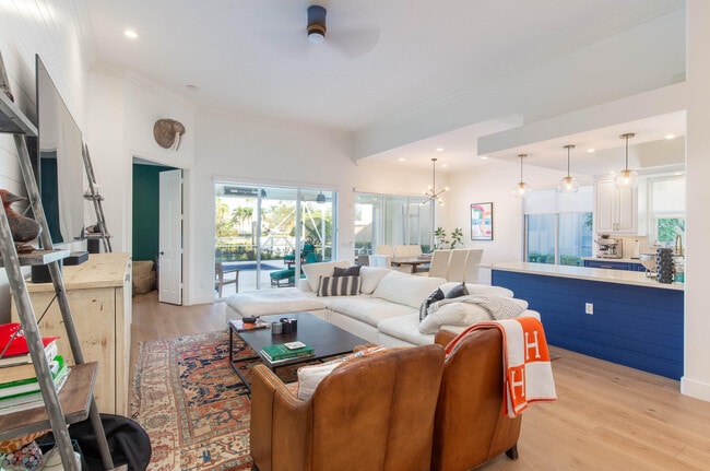 Building Photo - 8217 Xanthus Ln