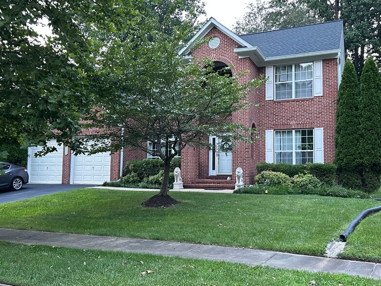 Building Photo - 16204 Tilghman Ct