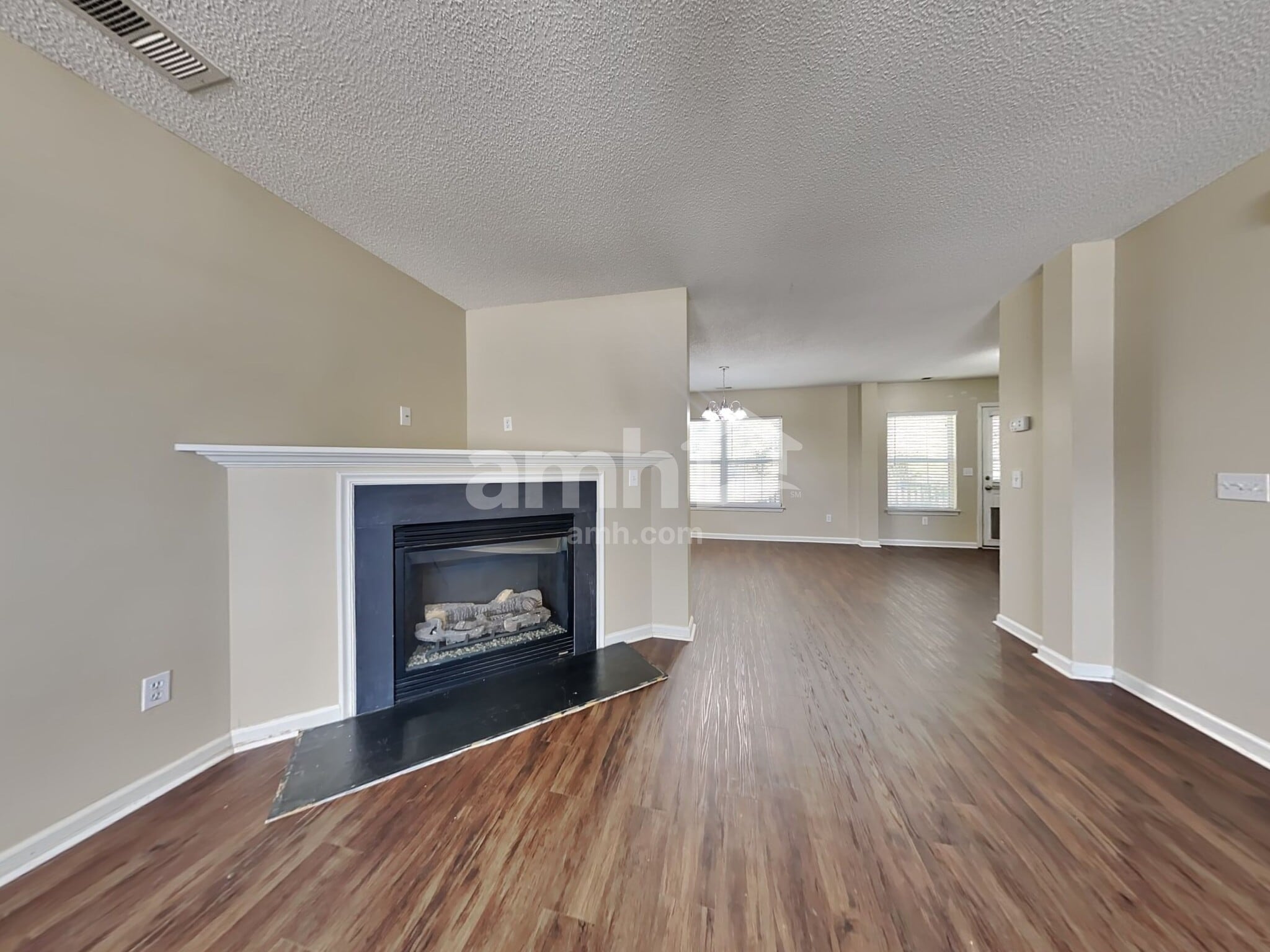 Building Photo - 405 White Bluff Ct