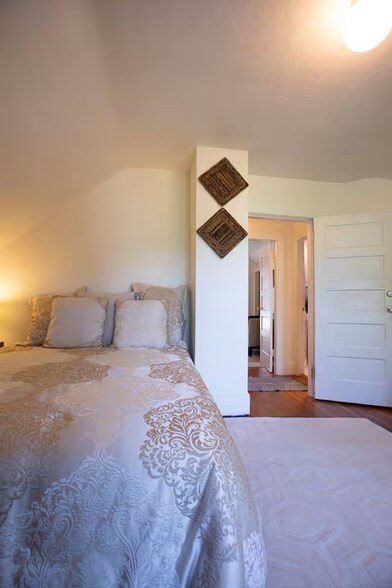 Building Photo - 811 Martin Luther King Jr Way