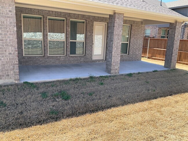 Building Photo - 6021 Tudor Pl
