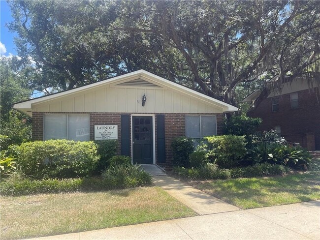 Building Photo - 800 Mallery St