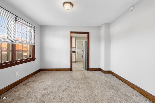 Building Photo - 109 Lincoln Ct