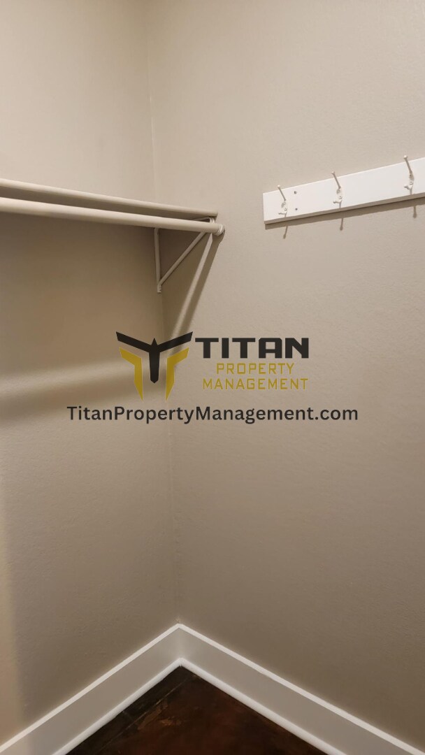 Building Photo - 1bed/1bath apartment