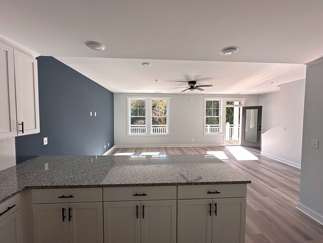 Building Photo - 1426 Navaho Trail