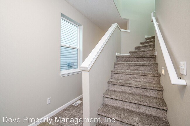 Building Photo - 3 br, 2.5 bath House - 12412 NE 70th Circle