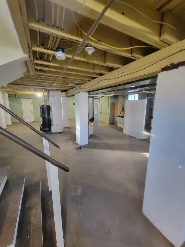 Unfinished basement - 644 S Englewood Ave