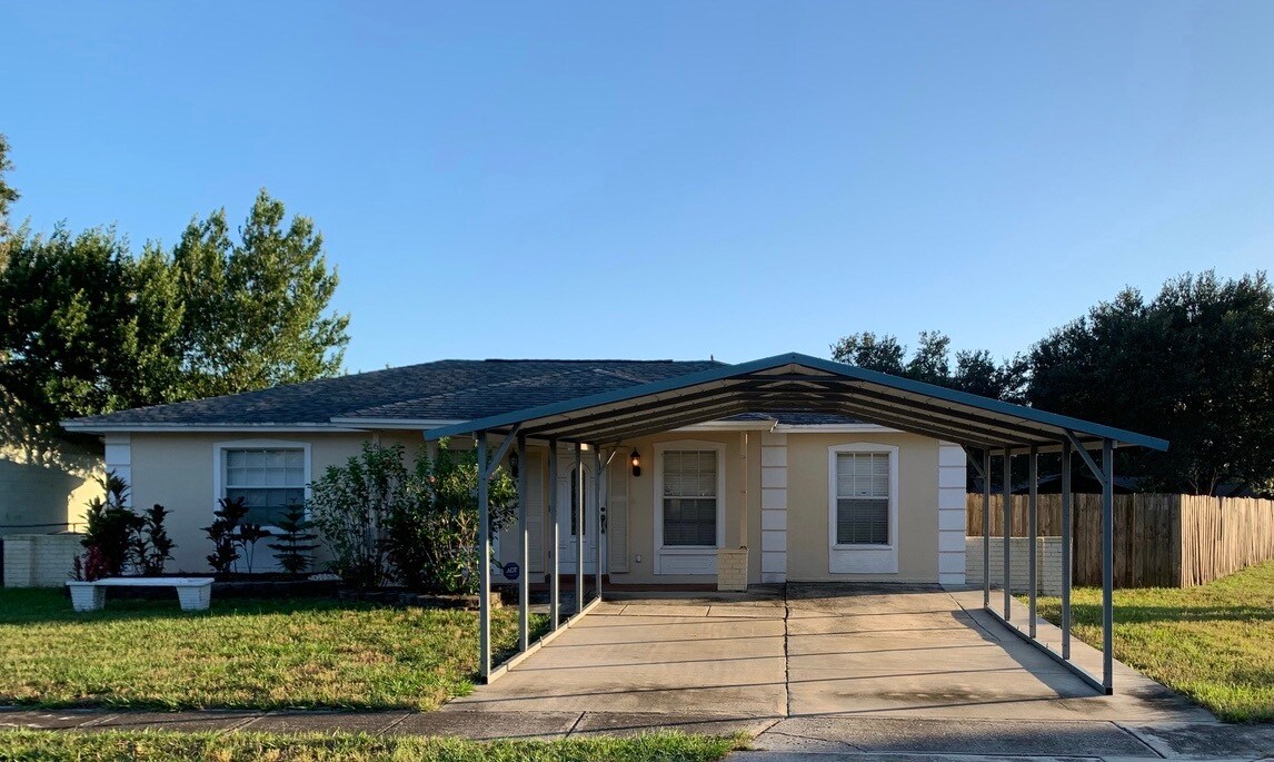 Front - 6320 S Lansdale Cir