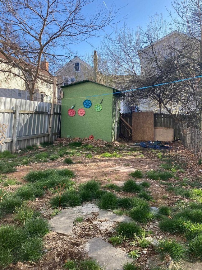 Building Photo - 63 Belmont Ave