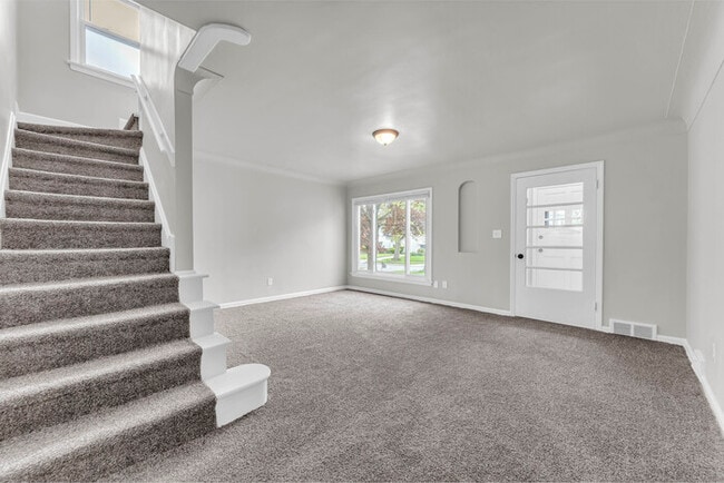 Building Photo - 4238 Bayard Rd