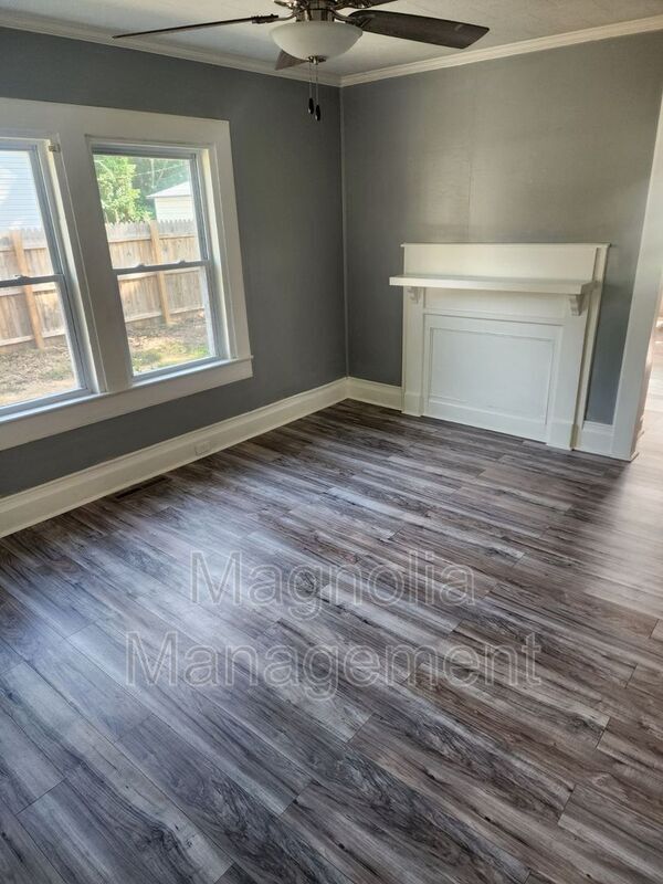 Building Photo - 2072 NC-39