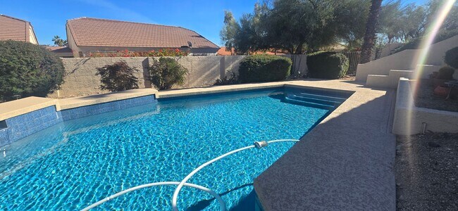 Building Photo - 14025 Sussex Pl