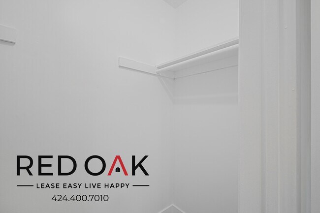 Building Photo - 6501 Cherry Ave