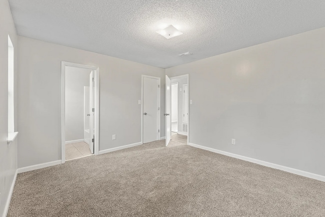 Building Photo - Nice home for rent.