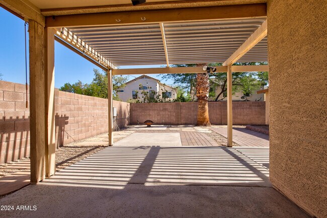 Building Photo - 2523 W Gambit Trail