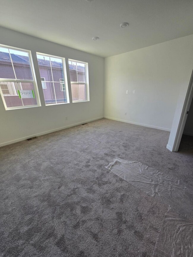 Building Photo - 2 Bedroom 2 Bathroom in Arvada!
