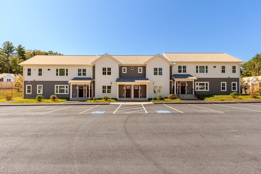 Building Photo - Woodland Village