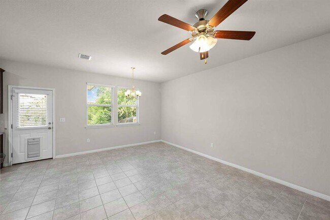 Building Photo - 383 Eagle Brook Ln