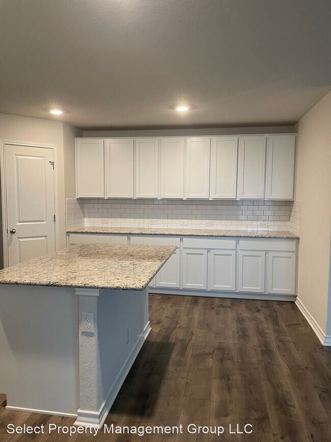 Building Photo - 3 br, 2.5 bath House - 13358 Ailey Knoll