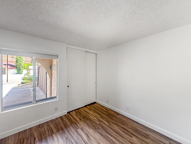 Building Photo - Beautiful 4B/2BA Home in Poway Available f...