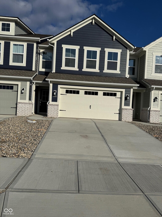 Building Photo - 15174 Swallow Fls Wy