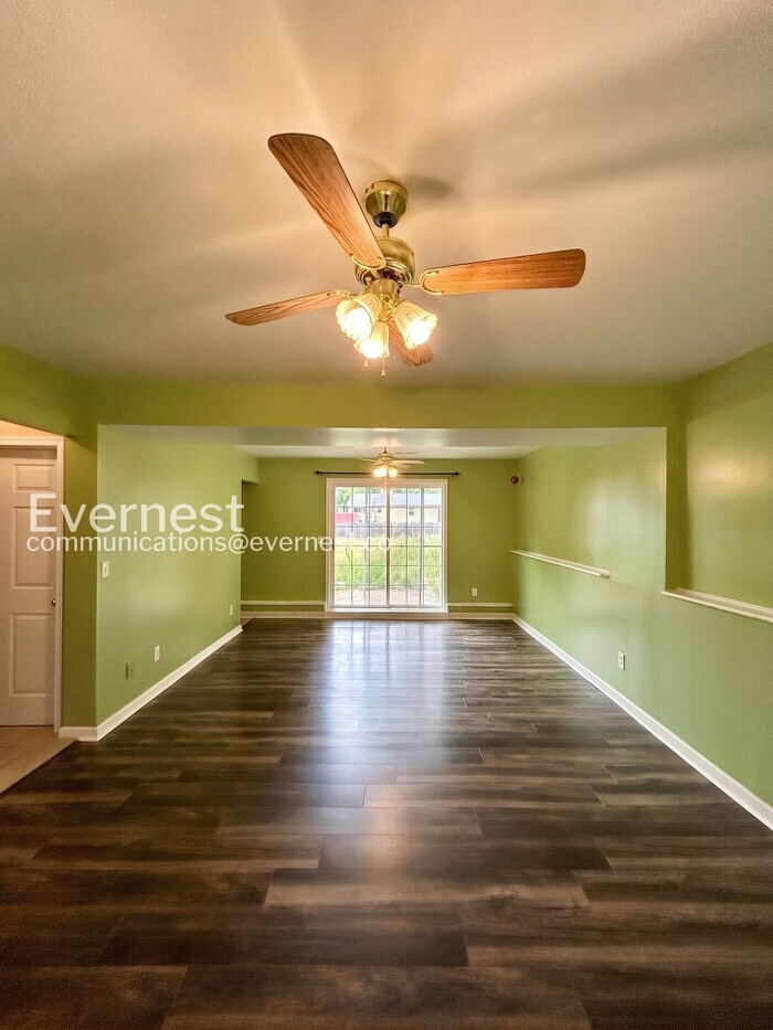Building Photo - 11406 Wentworth Ct