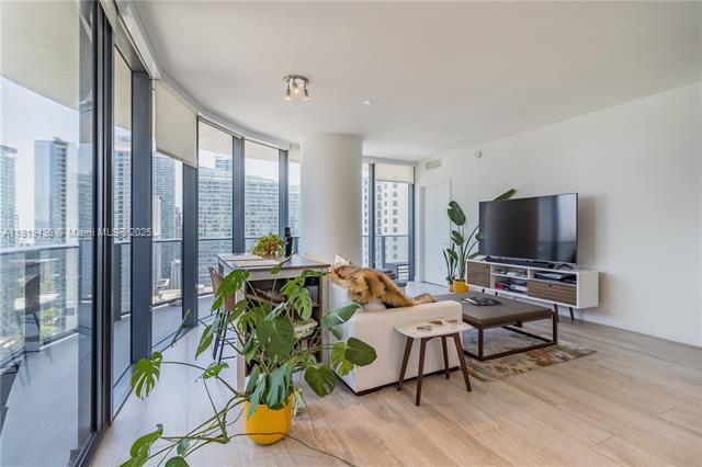 Building Photo - 55 SW 9th St