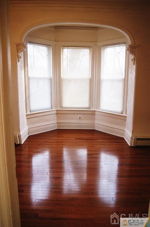 Building Photo - 203 Woodbridge Ave