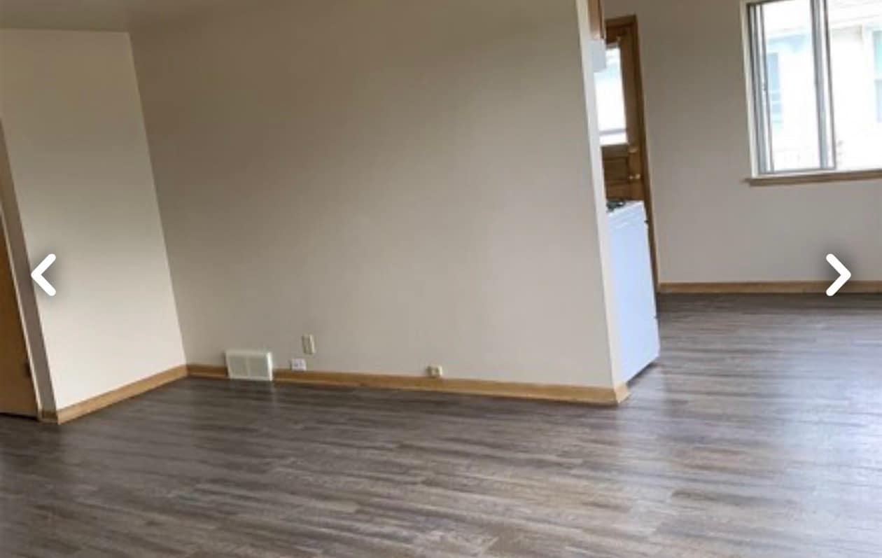 Building Photo - 3037 W Iona Ter