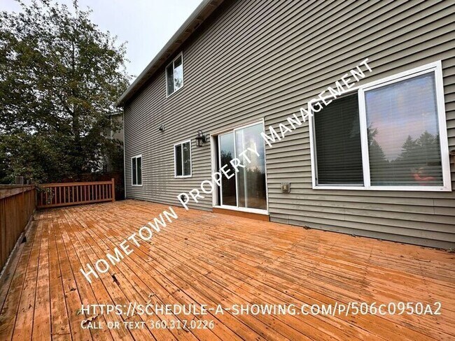 Building Photo - 7205 33rd Ave NE