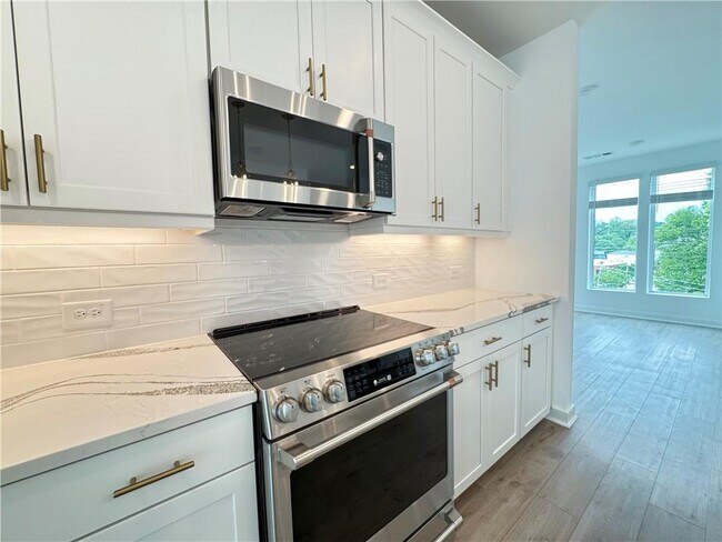 Building Photo - 371 Grant Cir SE